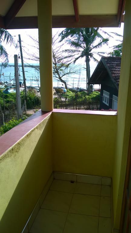 Private Beach House In Mirissa Exterior photo